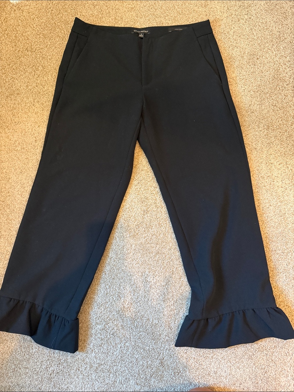 Black Ruffle Hem Women’s Banana Republic Pants